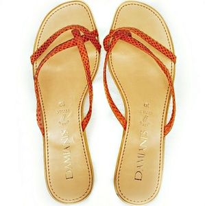 Damiani's Strappy Toe Sandal